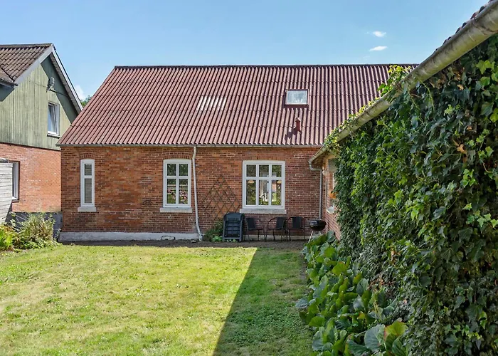 Lovely In With Wifi Feriehus *